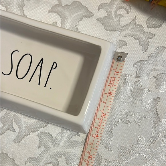 NWOT Rae Dunn Ceramic Soap Dish - Picture 4 of 4